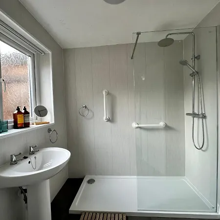 4 Bed 3 Bedroom Near Centre Σπίτι διακοπών Μίντλεσμπρο